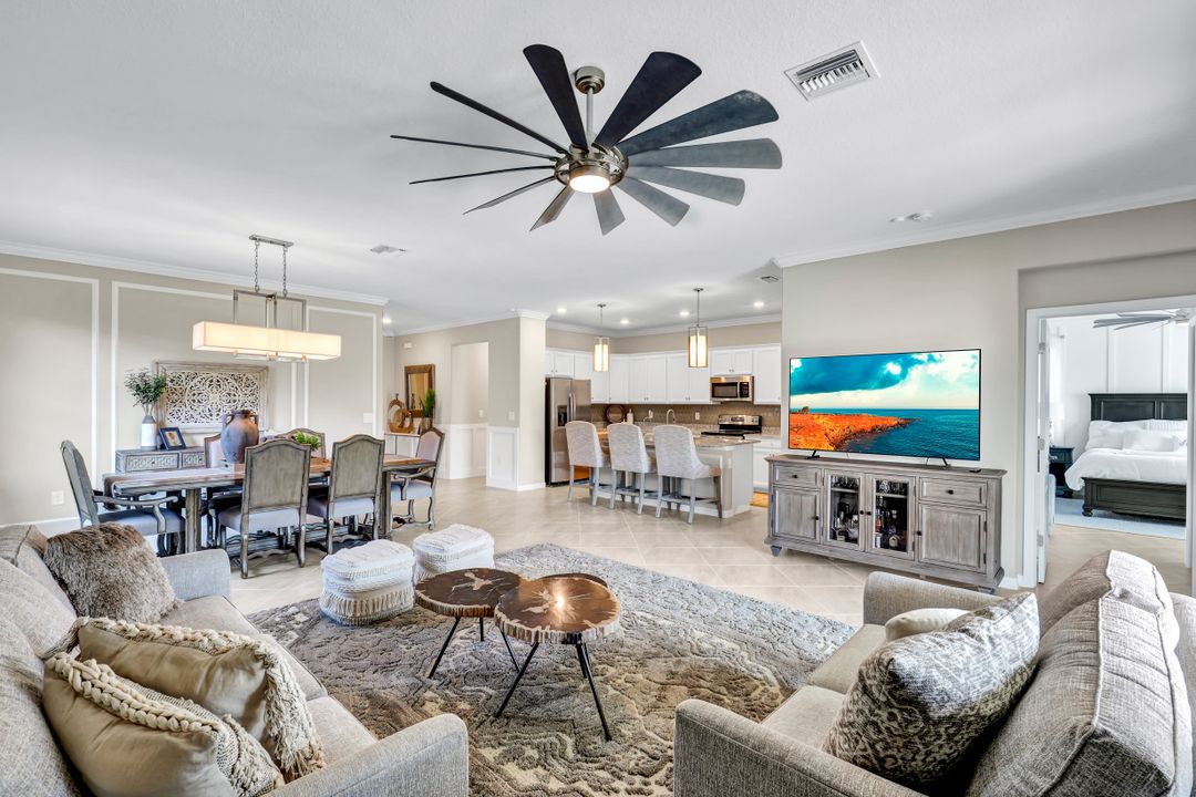 19801 Bittersweet Ln, Estero, FL 33928