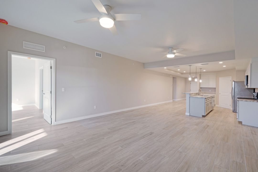 5126 Coronado Pkwy #2H, Cape Coral, FL 33904