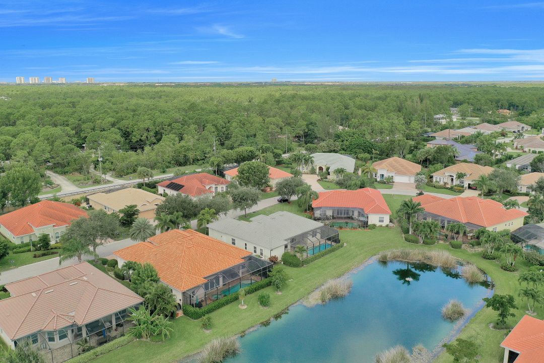 10196 Avonleigh Dr, Bonita Springs, FL 34135