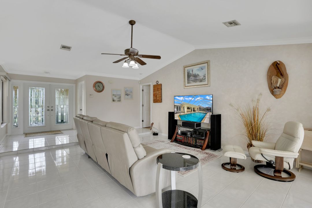 136 SW 38th Terrace, Cape Coral, FL 33914