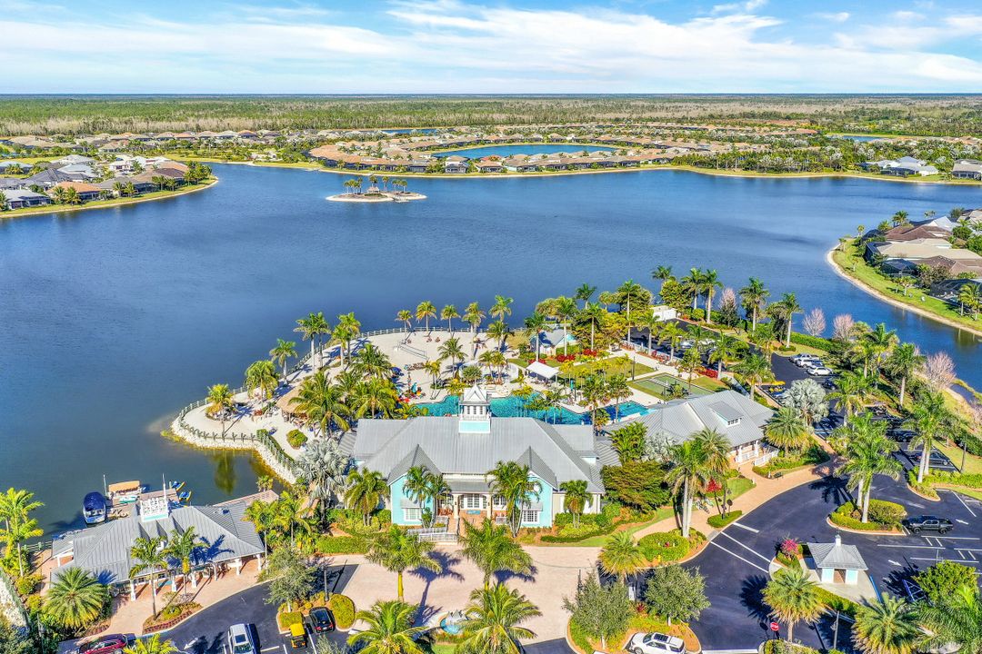 14167 Nautica Ct, Naples, FL 34114