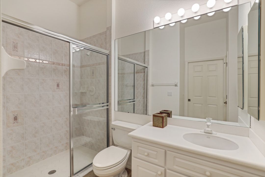 4235 SE 20th Pl #B305, Cape Coral, FL 33904