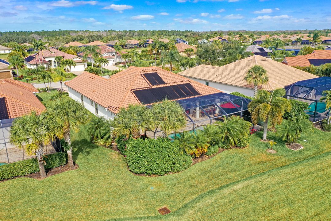 9416 Copper Rock Ct, Naples, FL 34120