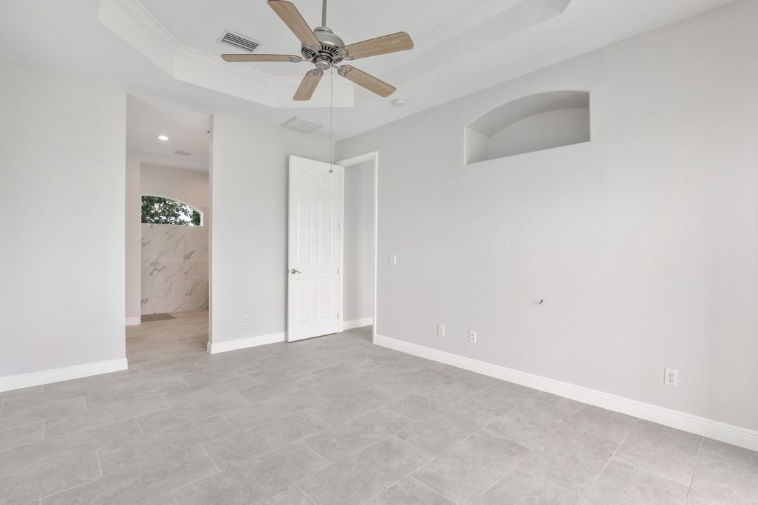 2921 SW 16th Pl, Cape Coral, FL 33914