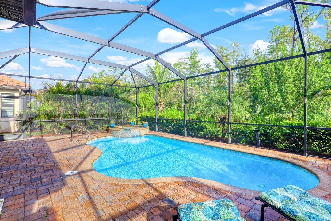 17320 Galway Run, Bonita Springs, FL 34135