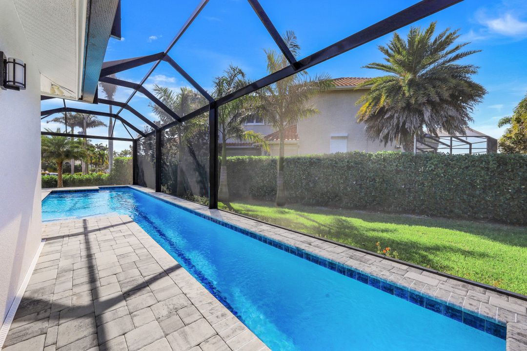 598 S Heathwood Dr, Marco Island, FL 34145