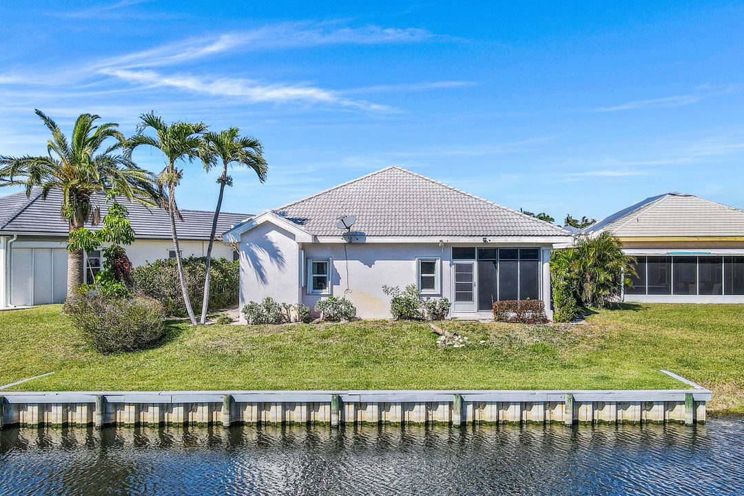 9841 Mainsail Ct, Fort Myers, FL 33919