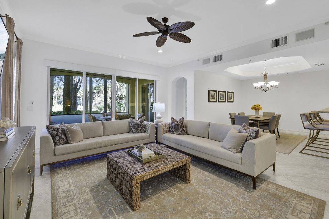 2850 Tiburon Blvd E #101, Naples, FL 34109