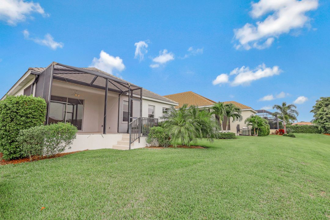 17817 Spanish Harbour Ct, Fort Myers, FL 33908