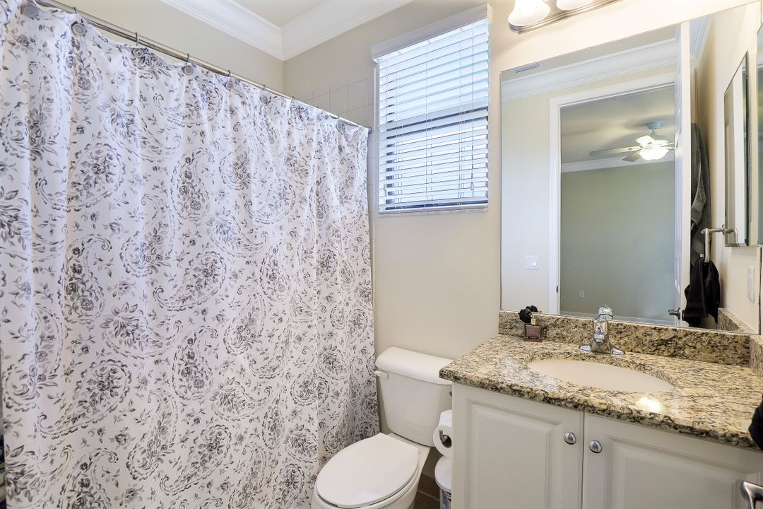 3342 Pacific Dr, Naples, FL 34119