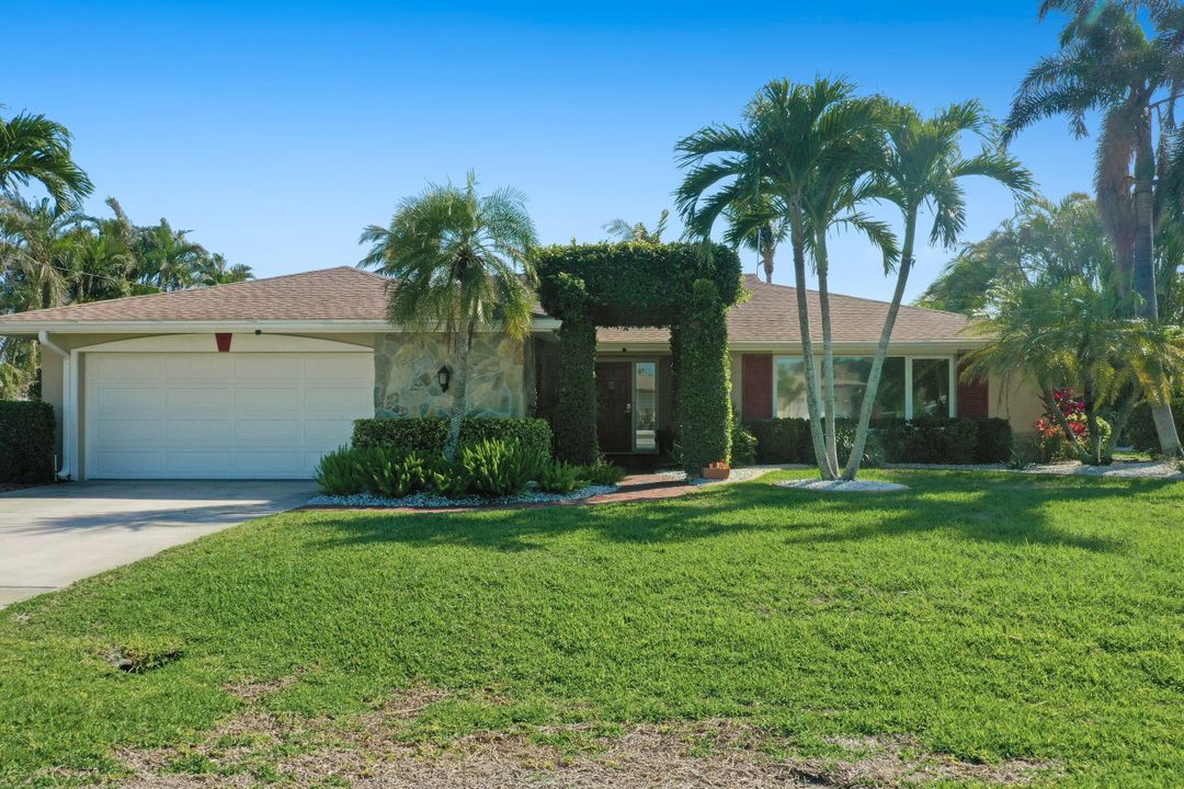 4929 SW 3rd Ave, Cape Coral, FL 33914