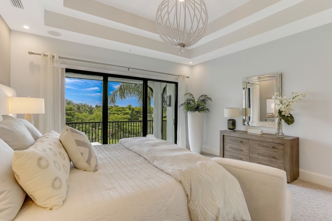 16394 Corsica Way #1-202, Naples, FL 34110