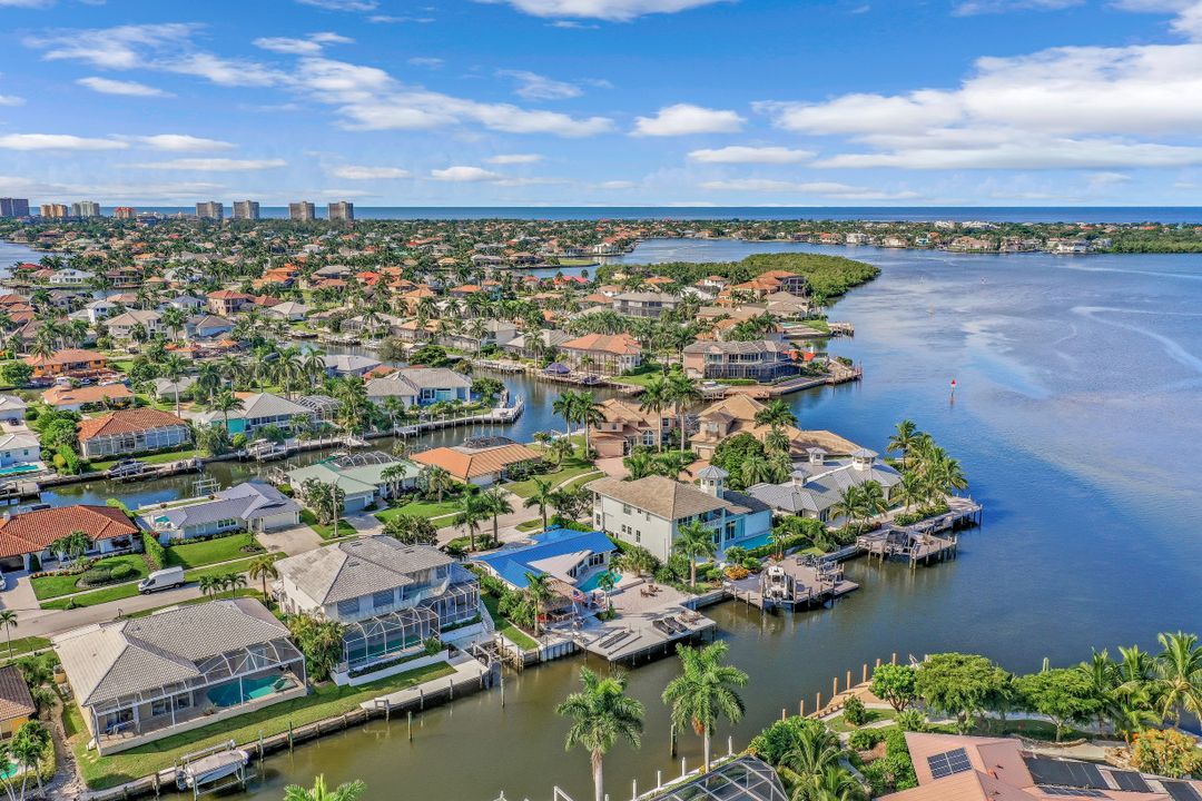 818 Perrine Ct, Marco Island, FL 34145