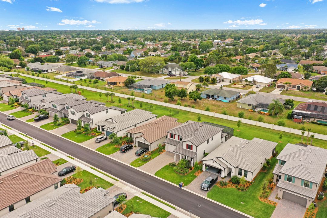 17140 Anesbury Pl, Fort Myers, FL 33967