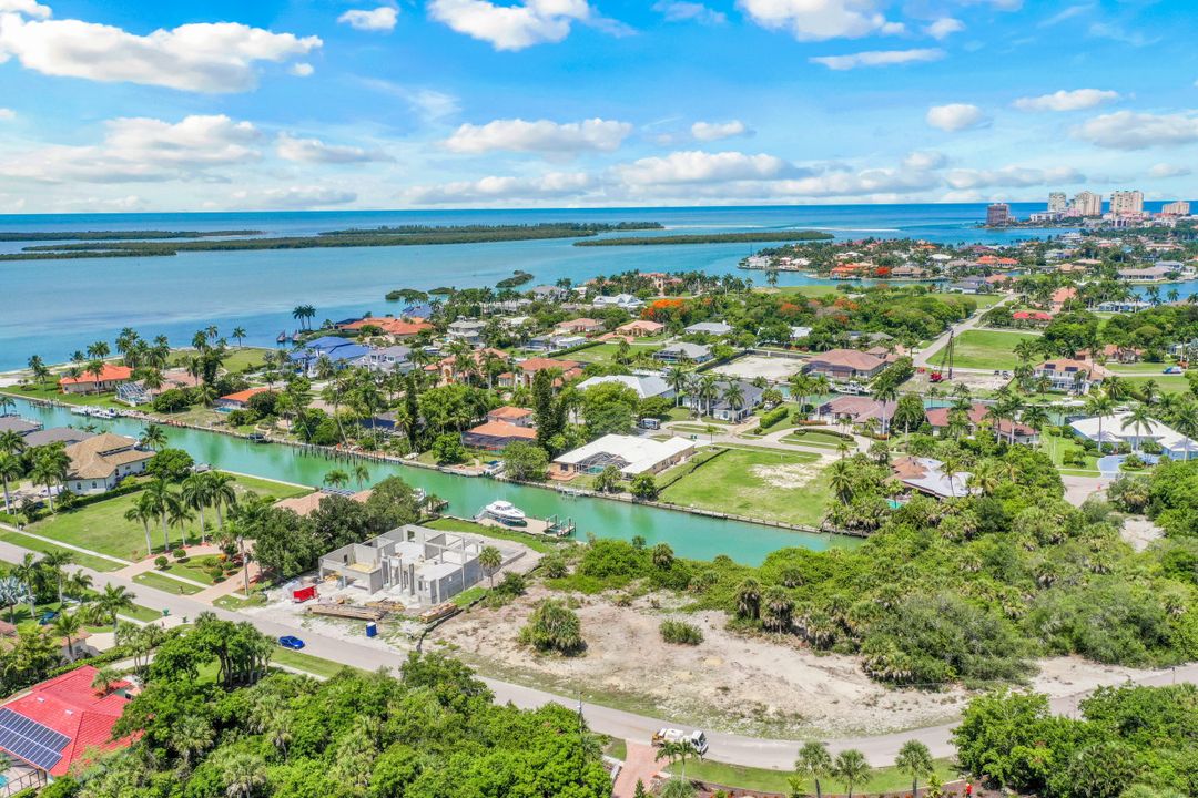 1115 Caxambas Dr, Marco Island, FL 34145