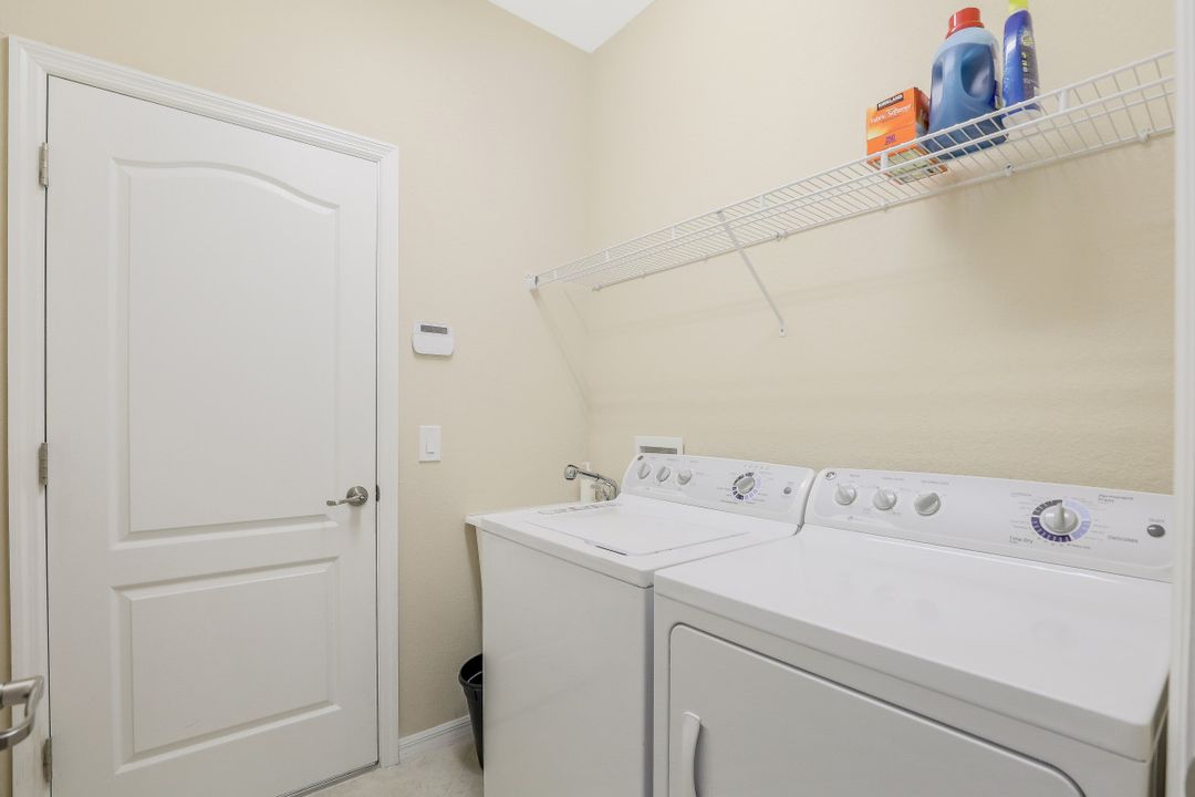 14615 Fern Lake Ct, Naples, FL 34114