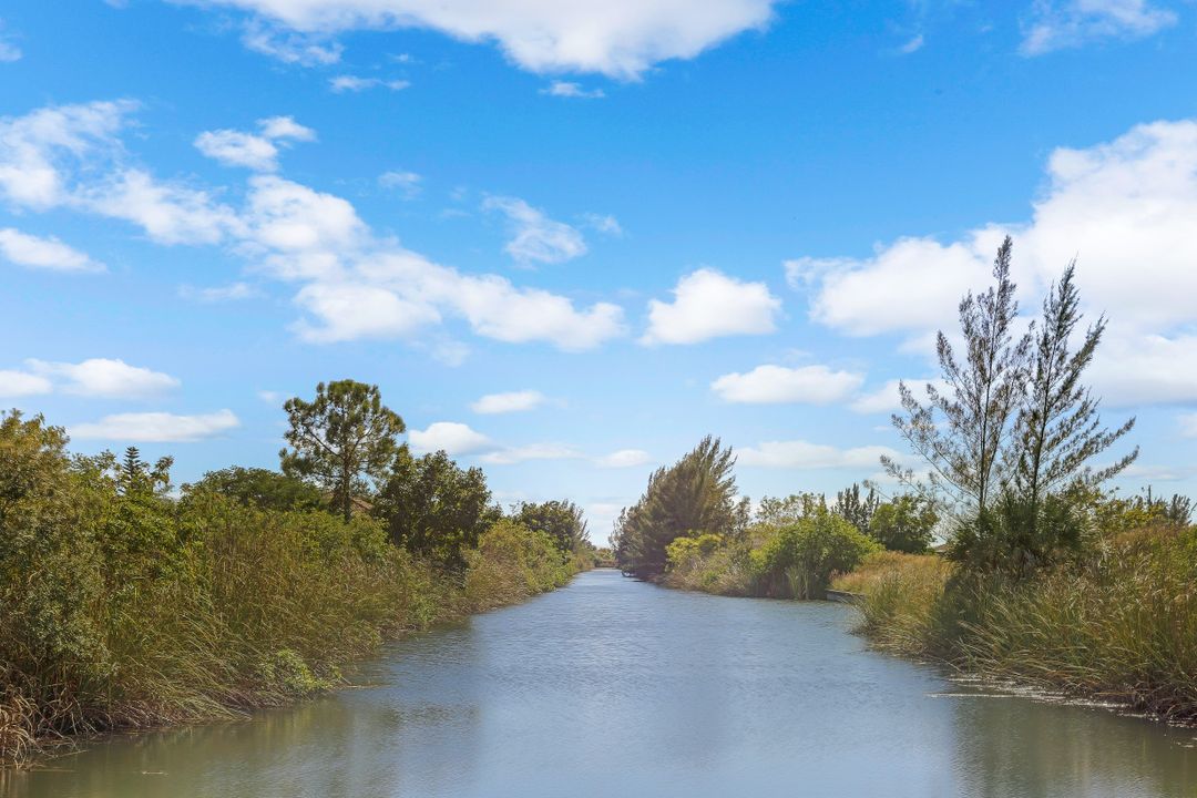 1710 NW 23rd St, Cape Coral, FL 33993