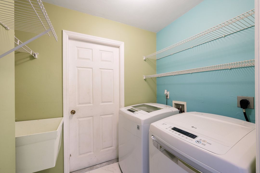 591 Pierre Cir, Lehigh Acres, FL 33974