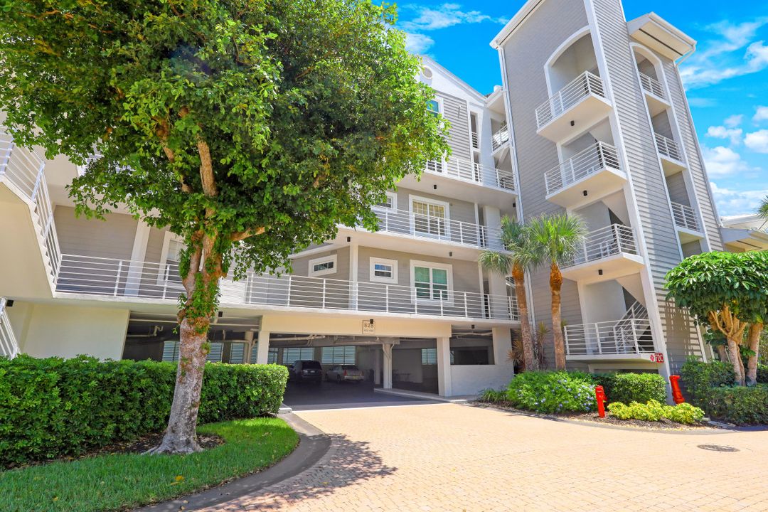 828 Hideaway Cir E #413, Marco Island, FL 34145