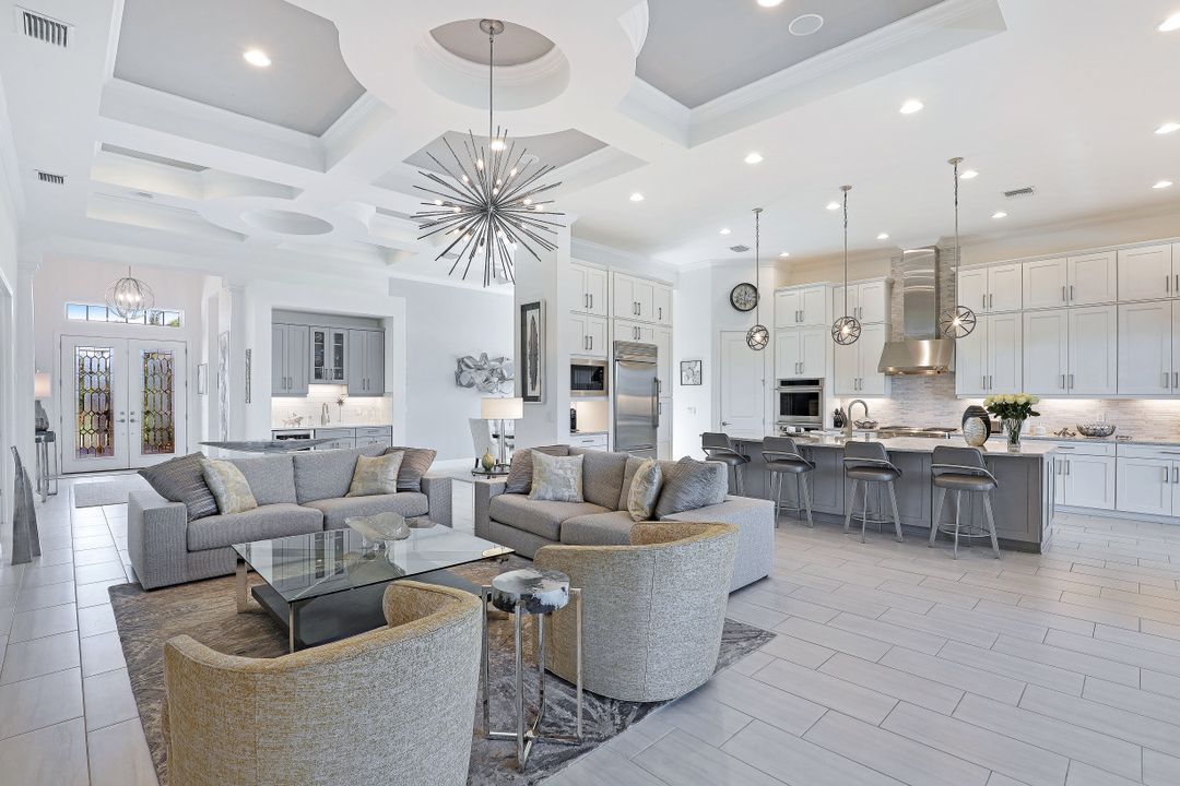 9481 Montelanico Loop, Naples, FL 34119