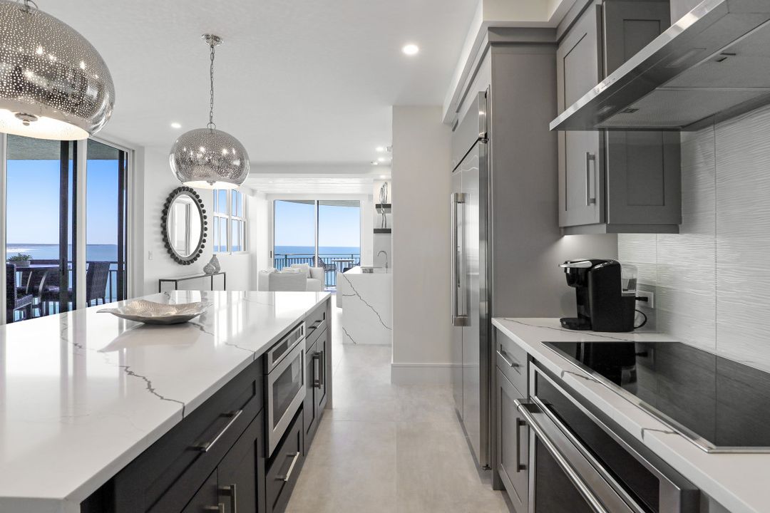 980 Cape Marco Dr  #804, Marco Island, FL 34145