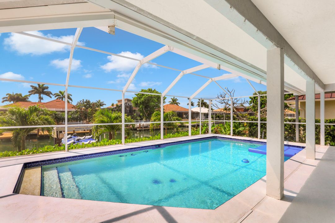 1161 Twin Oak Ct, Marco Island, FL 34145