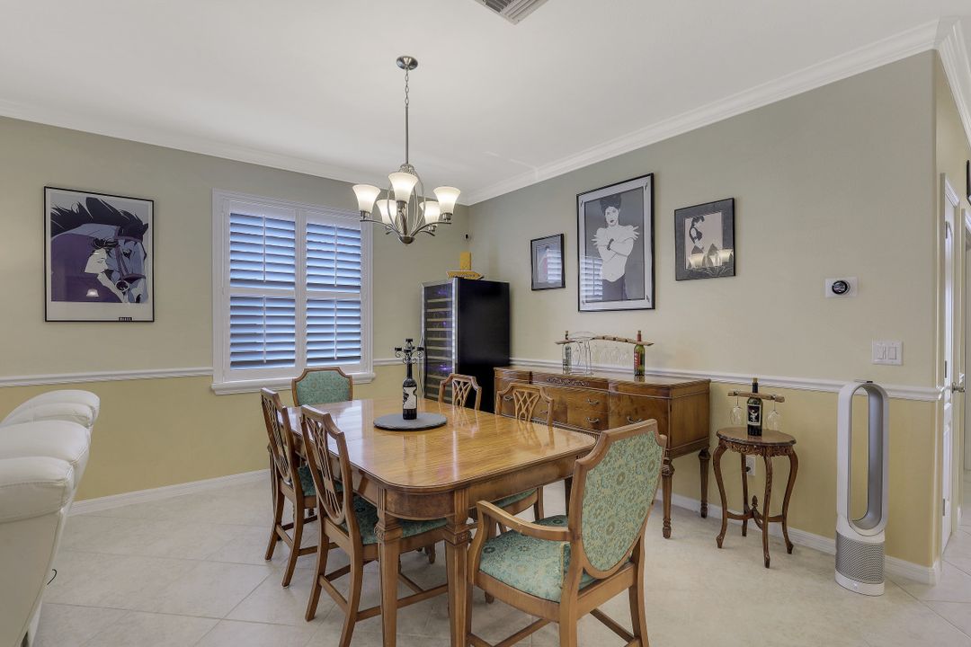 3639 Treasure Cove Cir, Naples, FL 34114