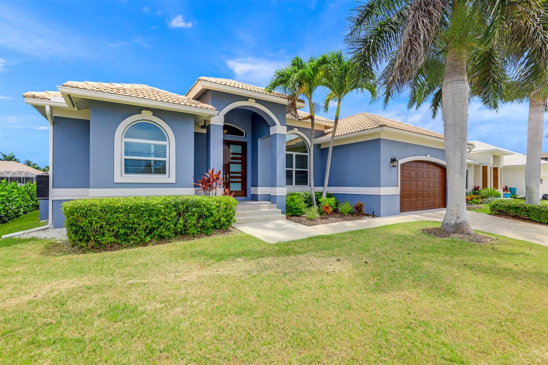 1120 Abbeville Ct, Marco Island, FL 34145