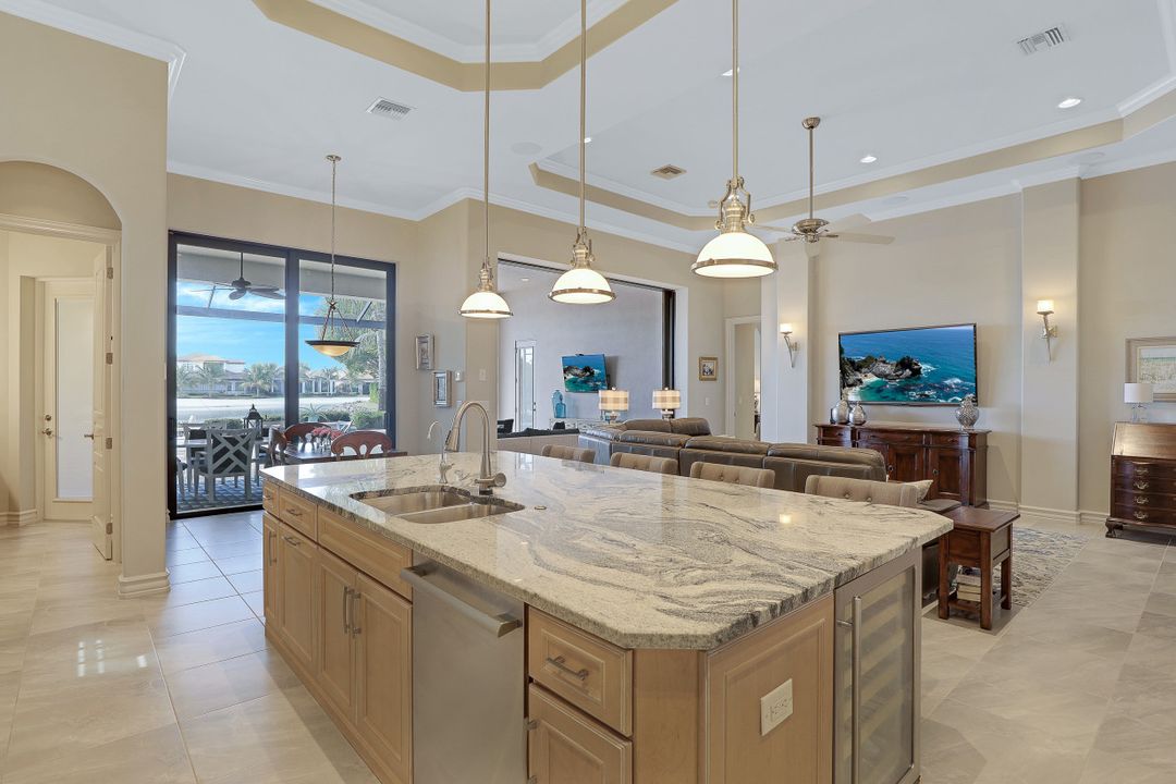 17452 Via Navona Way, Miromar Lakes, FL 33913