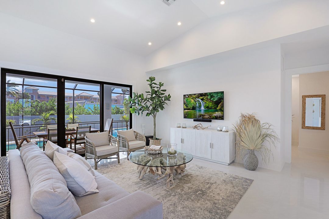 1889 N Bahama Ave, Marco Island, FL 34145