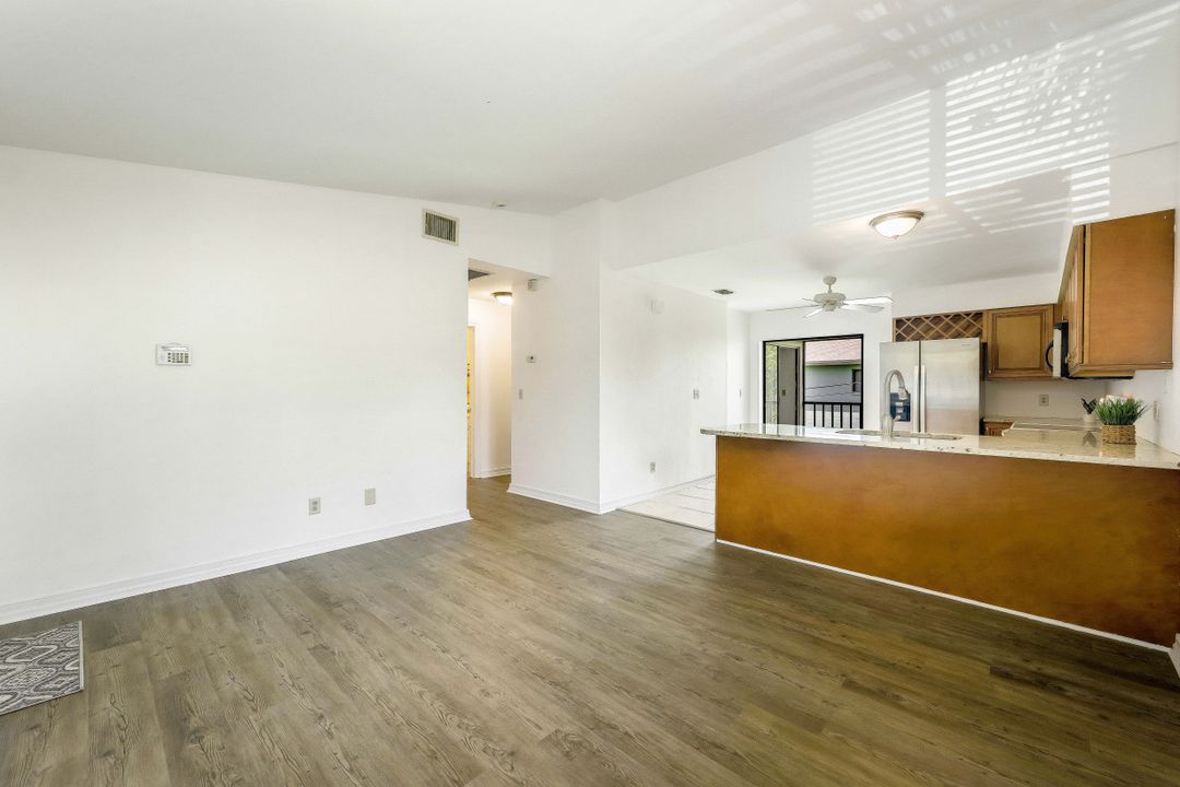 4904 Vincennes St #209, Cape Coral, FL 33904