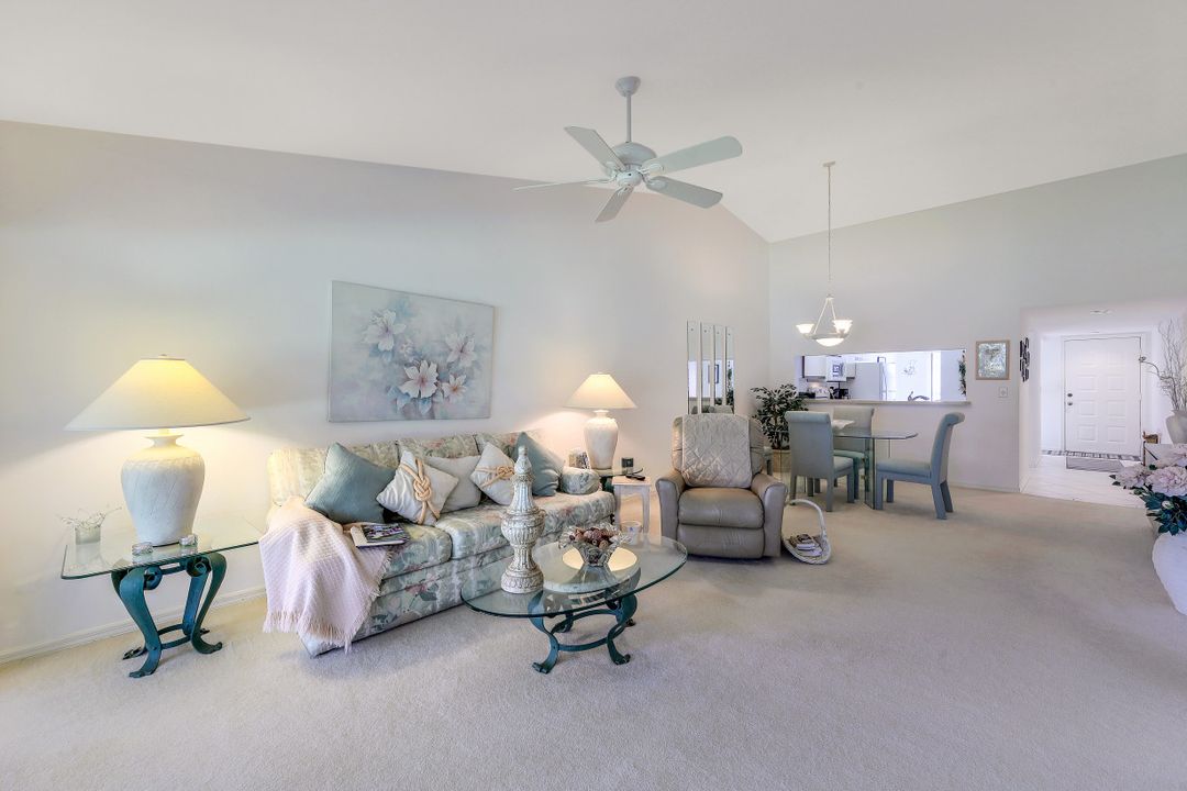 1208 Commonwealth Cir #J-202, Naples, FL 34116