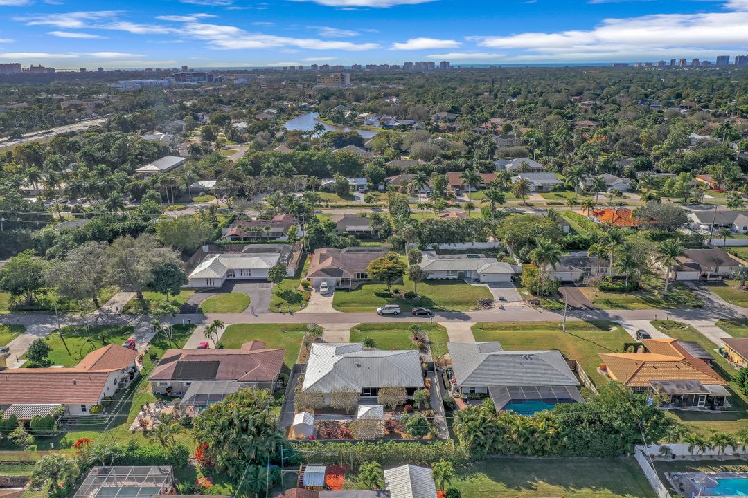 128 Coral Vine Dr, Naples, FL 34110