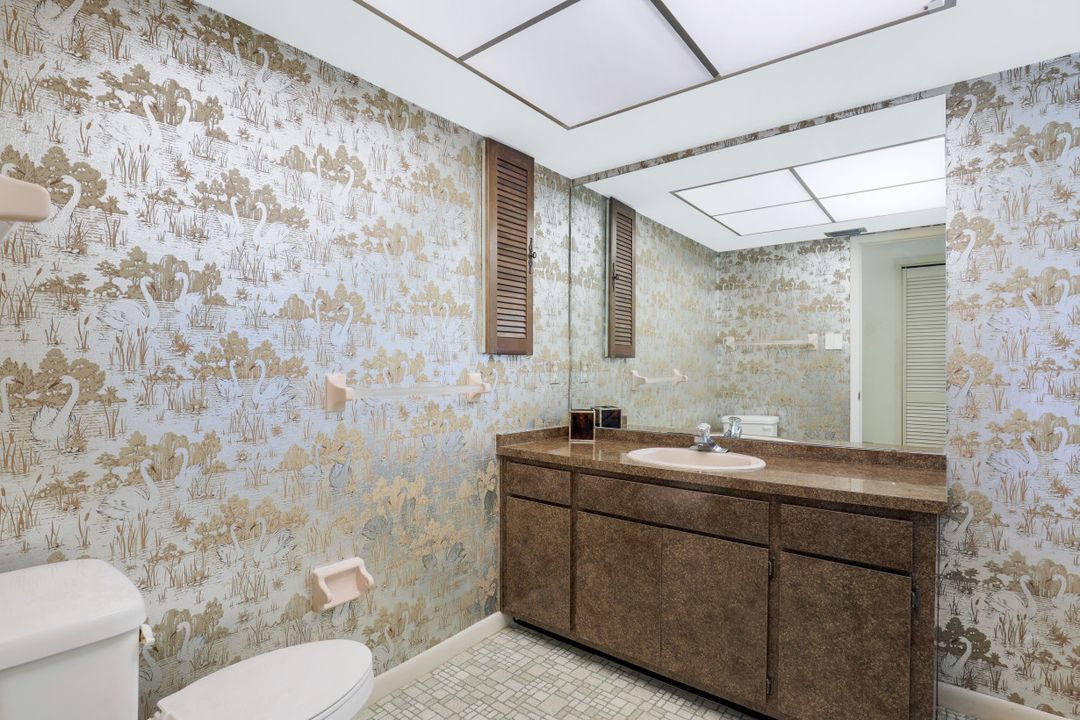 27126 Rue De Paix, Bonita Springs, FL 34135