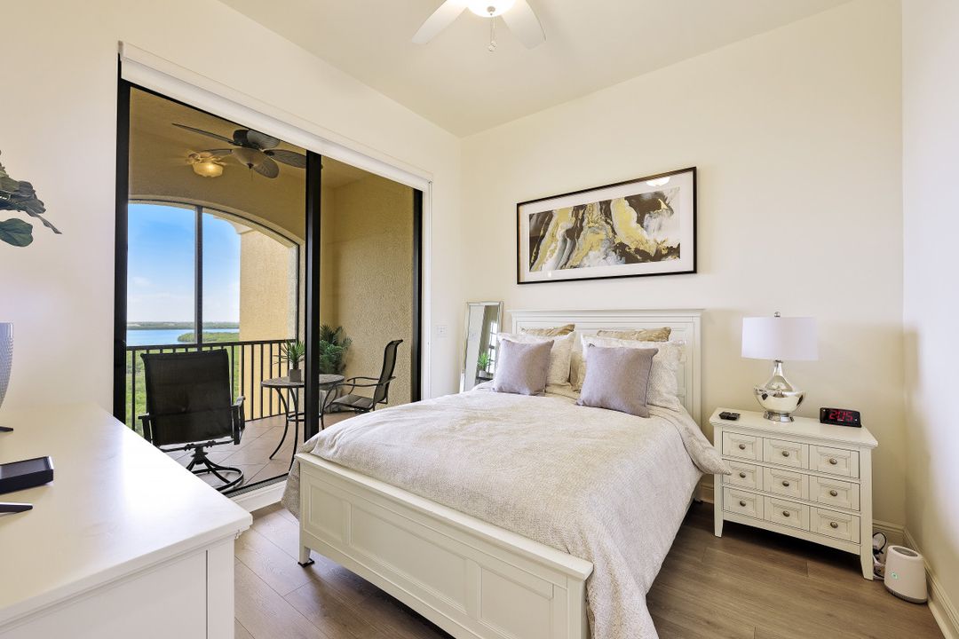 5781 Cape Harbour Dr #1510, Cape Coral, FL 33914