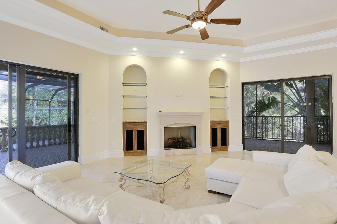 15991 Old Wedgewood Ct, Fort Myers, FL 33908
