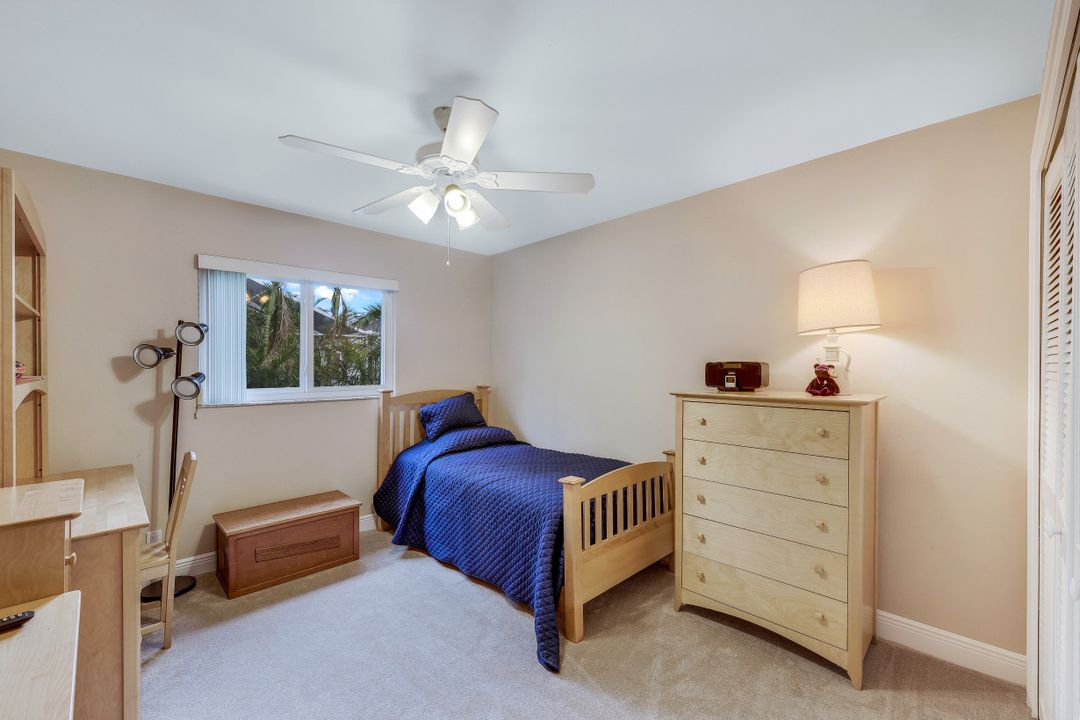 5023 SW 8th Pl, Cape Coral, FL 33914