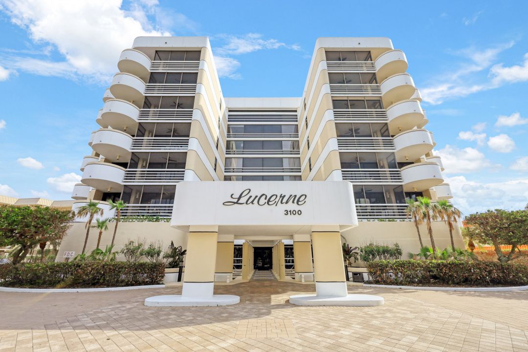 3100 Gulf Shore Blvd N #501, Naples, FL 34103