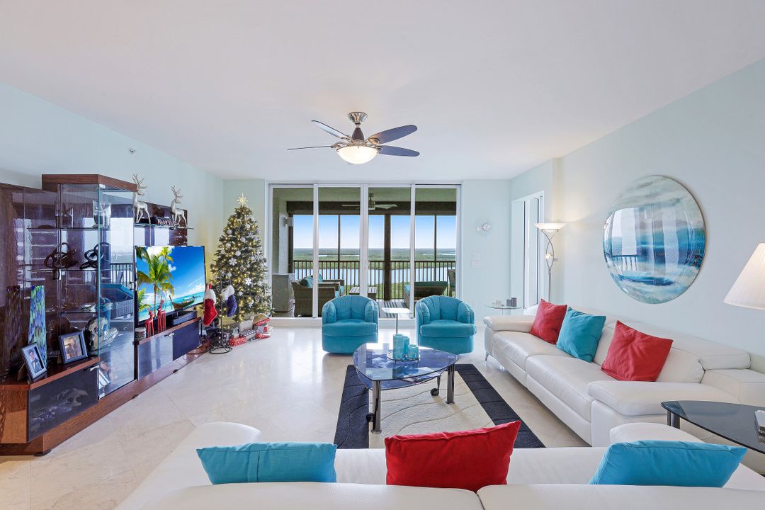 1060 Borghese Ln #1406, Naples, FL 34114