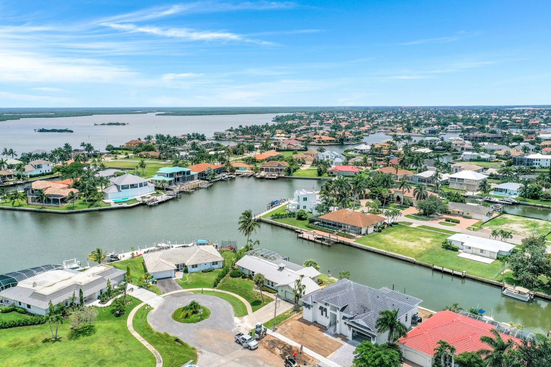 1359 Waikiki Ct, Marco Island, FL 34145