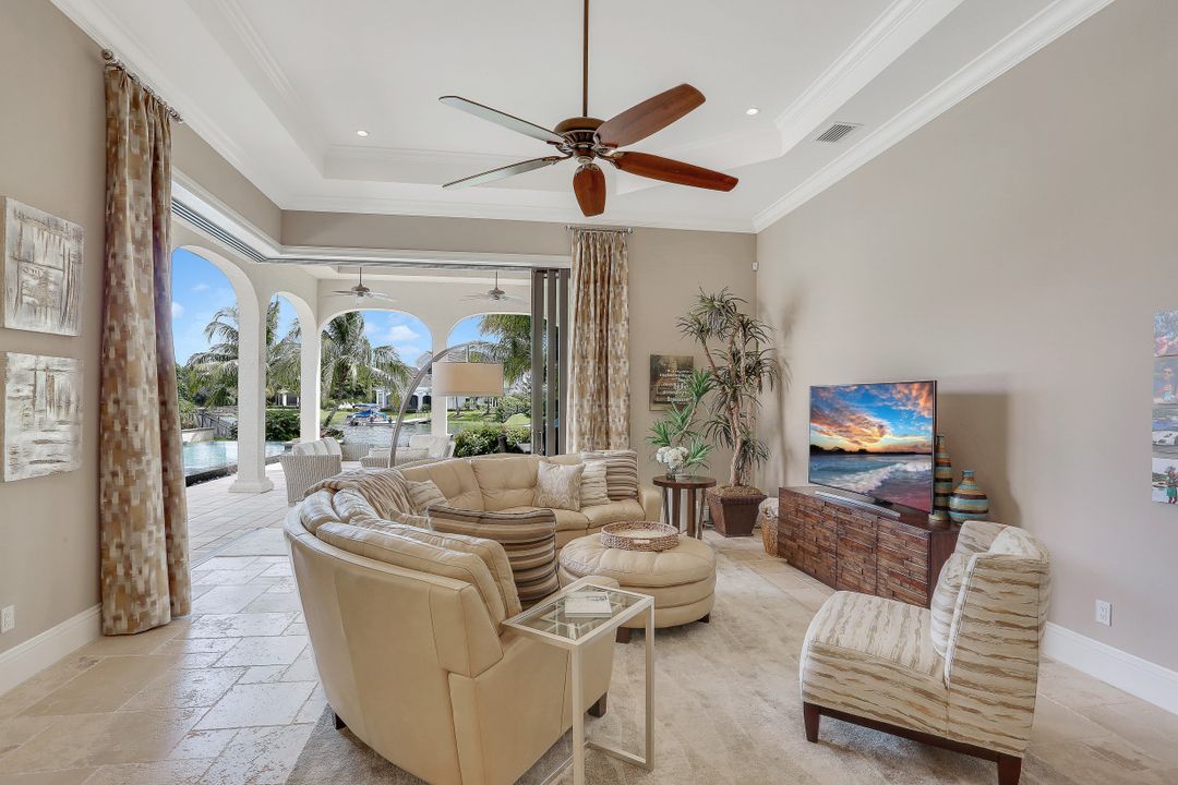 11861 Via Novelli Ct, Miromar Lakes, FL 33913