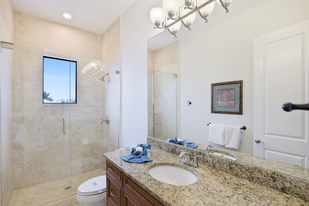 500 Spinnaker Dr, Marco Island, FL 34145