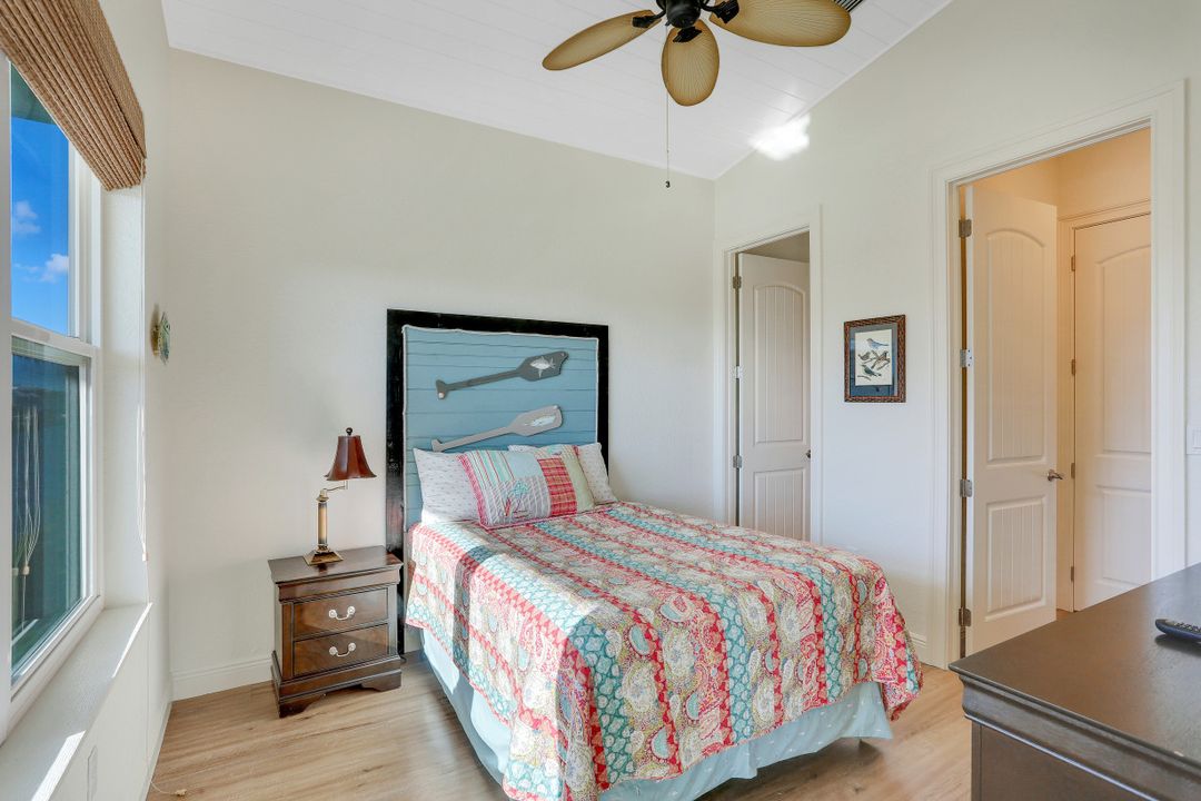 27892 Forester Dr, Bonita Springs, FL 34134