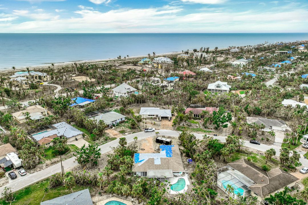 591 Boulder Dr, Sanibel, FL 33957