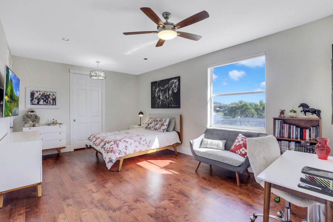 9699 Wilshire Lakes Blvd, Naples, FL 34109