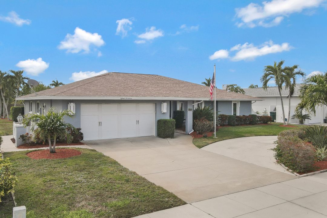 1517 Biscayne Way, Marco Island, FL 34145