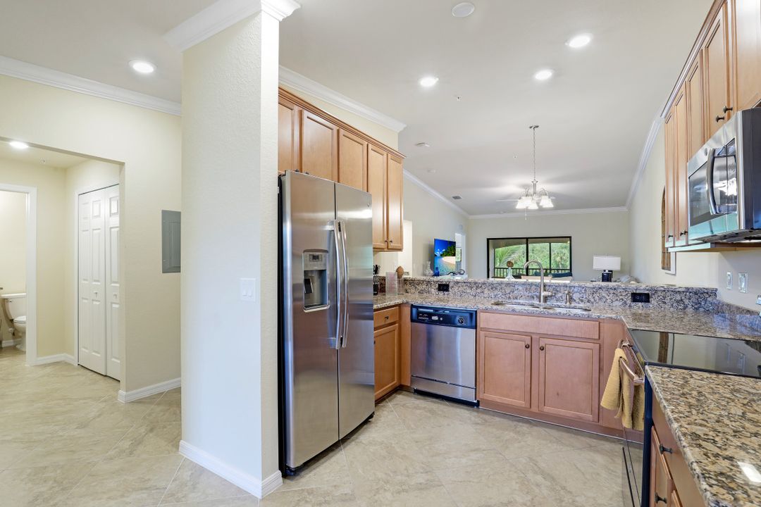 28003 Bridgetown Ct  #5122, Bonita Springs, FL 34135