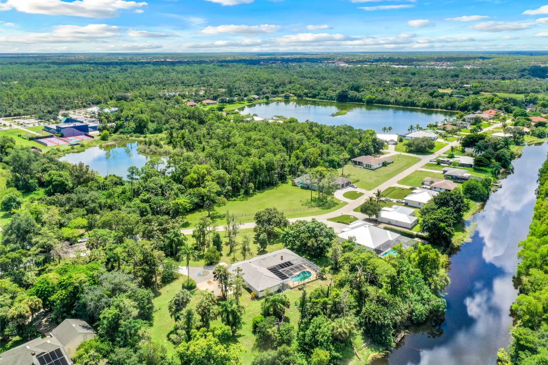 27126 Rue De Paix, Bonita Springs, FL 34135