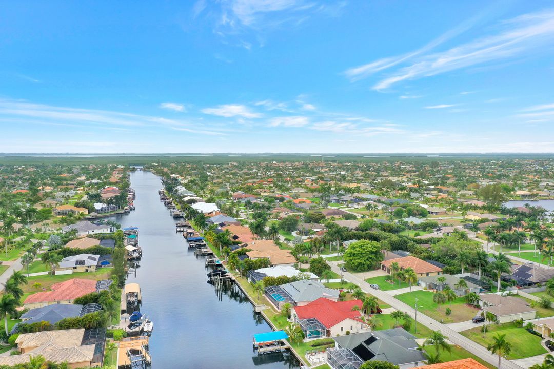 2130 SW 51st St, Cape Coral, FL 33914