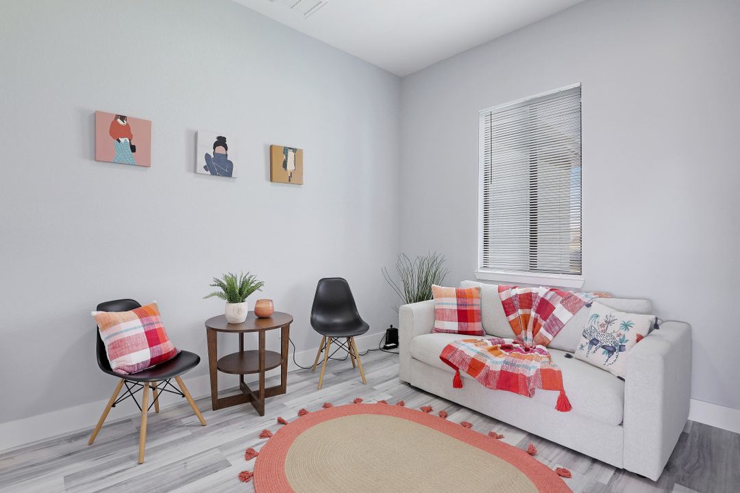 3400 W Gator Cir, Cape Coral, FL 33909